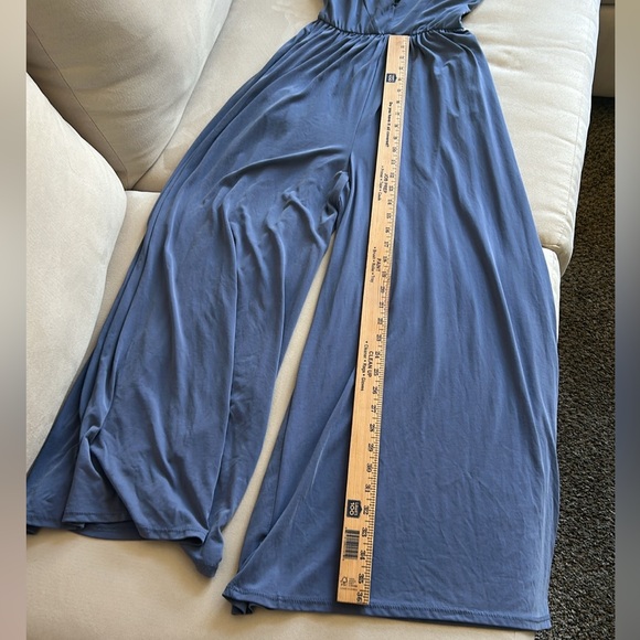 Urban Outfitters Blue Jumpsuit Tuta UO Blu Molly Cupro Culotte Women’s Size XS‎ - Picture 9 of 11